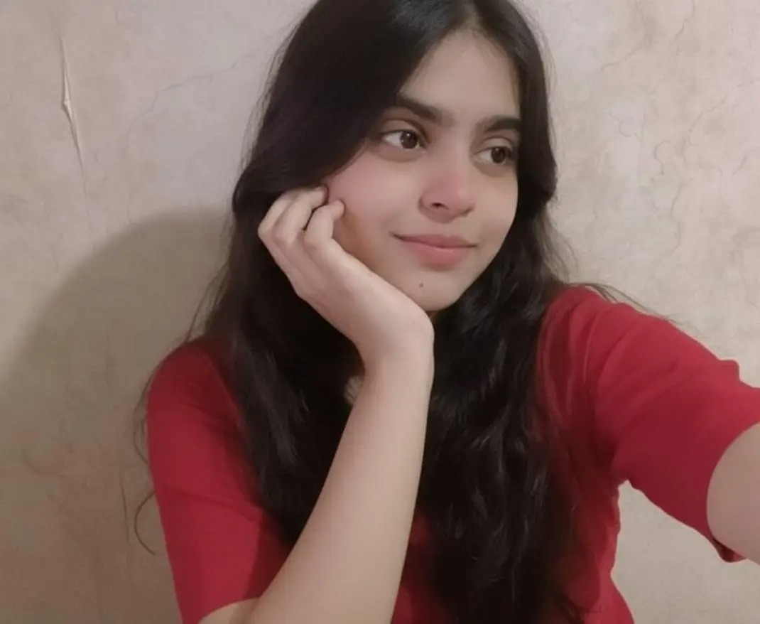 Cute Indian Girlfriend Showing pussy boobs and  asshole